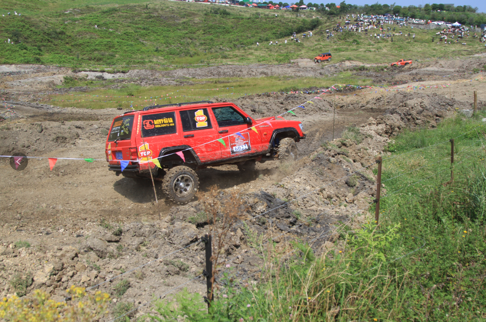 wkDoO, 在壮美的油, 汽车场地赛 wkDoO, 在壮美的油, 汽车场地赛