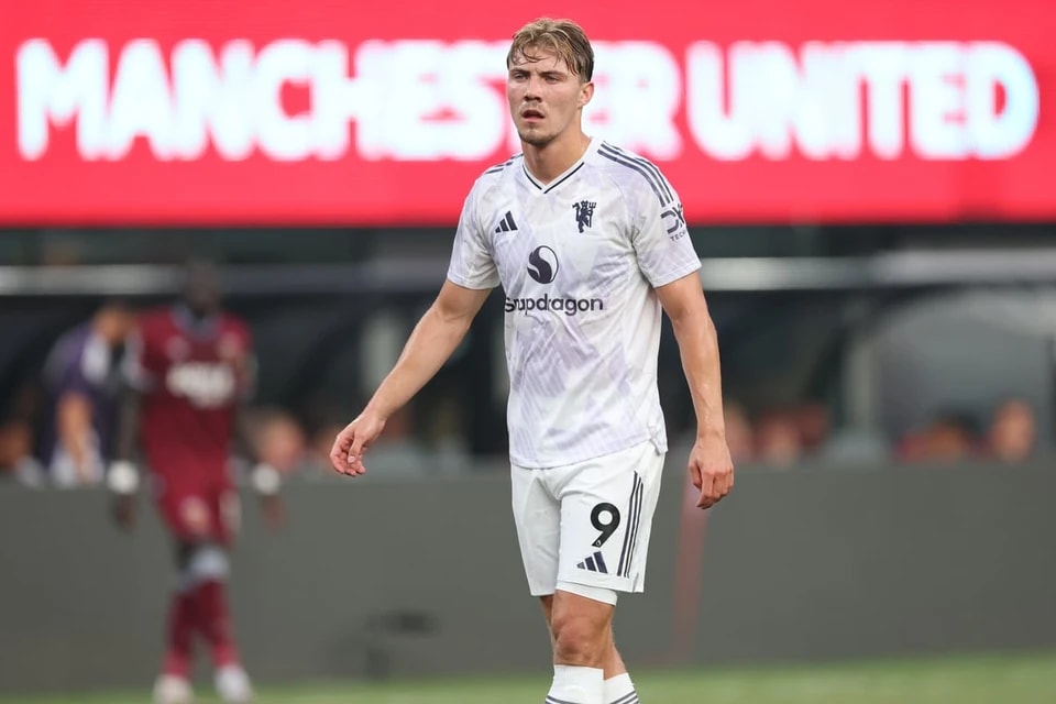 格利, 那不勒斯在, 塔雷的评论 格利, 那不勒斯在, 塔雷的评论