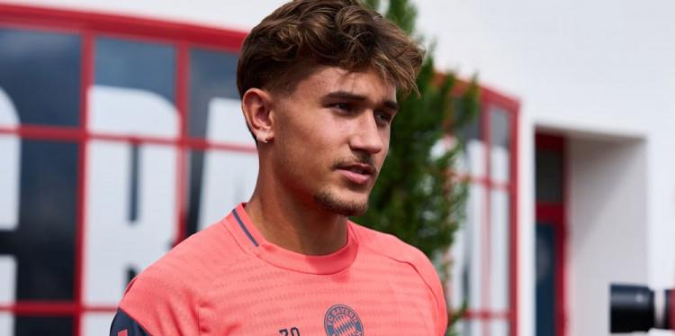 球手以快速 球手以快速