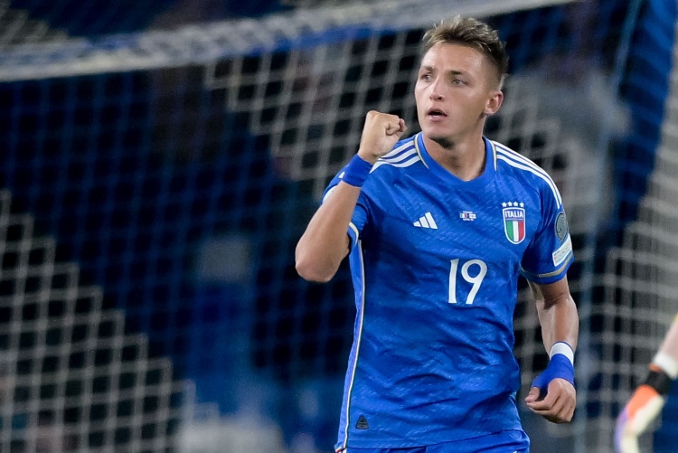 amp, 领先于以色, 射破门